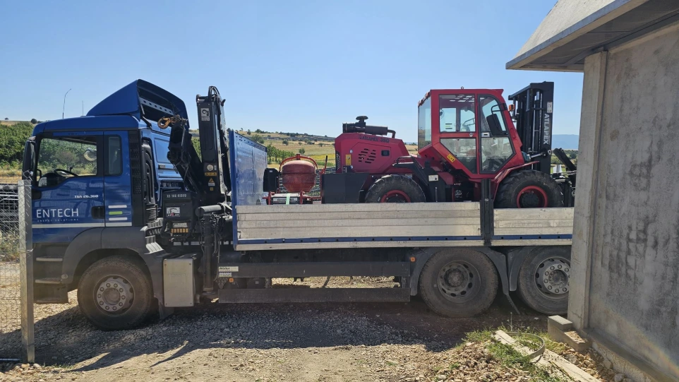 транспорт на габаритна опрема и машини